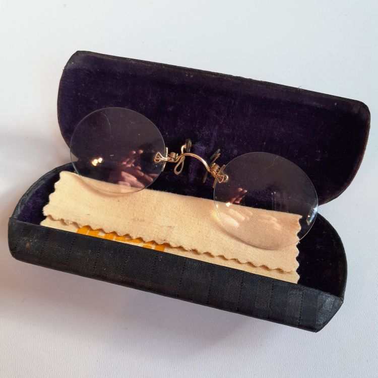 Antike goldene Kneiferbrille / 14K Gold Schweiz um 1910